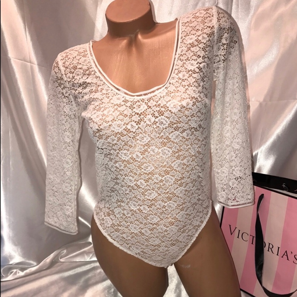 NWT- Victoria’s Secret, cream lace body suit